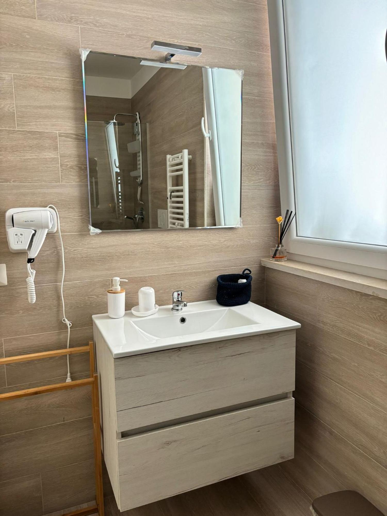 Apartament Sweet House Via Sagarriga Visconti 164 *