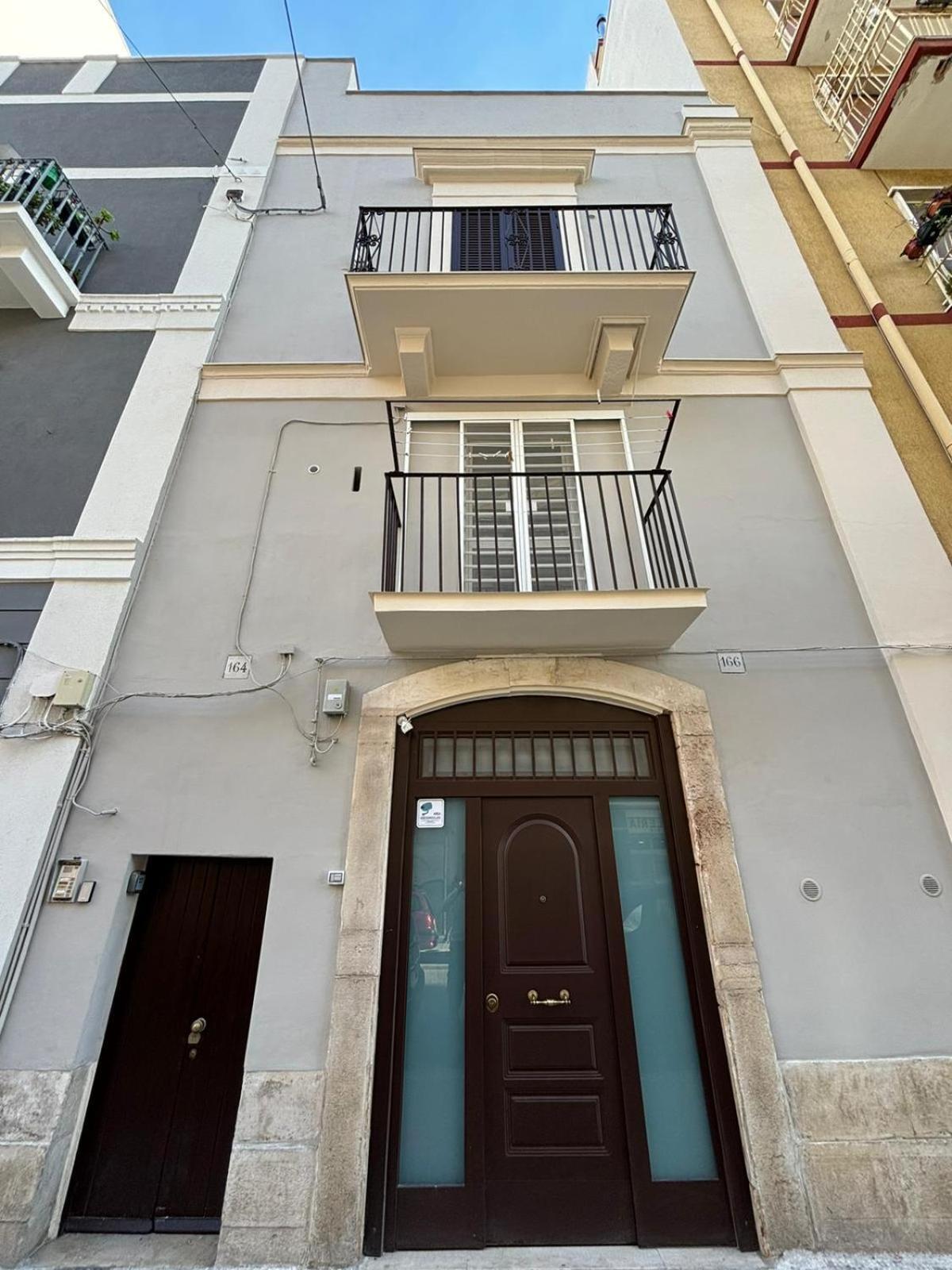 Apartament Sweet House Via Sagarriga Visconti 164